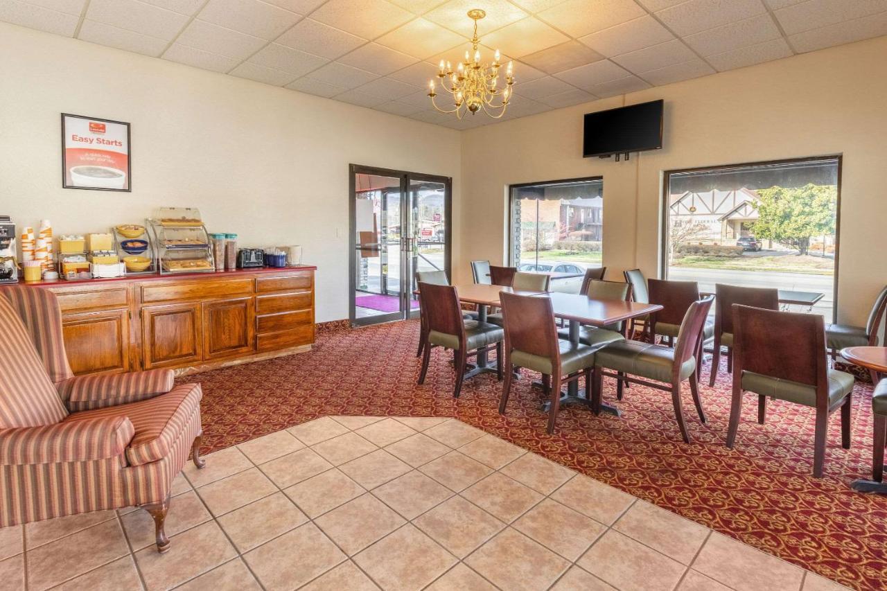 Econo Lodge Middlesboro Экстерьер фото