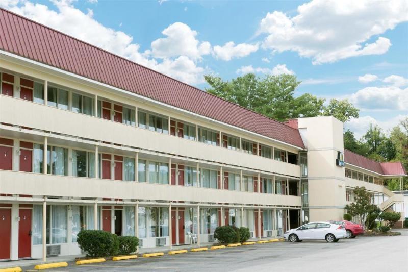 Econo Lodge Middlesboro Экстерьер фото