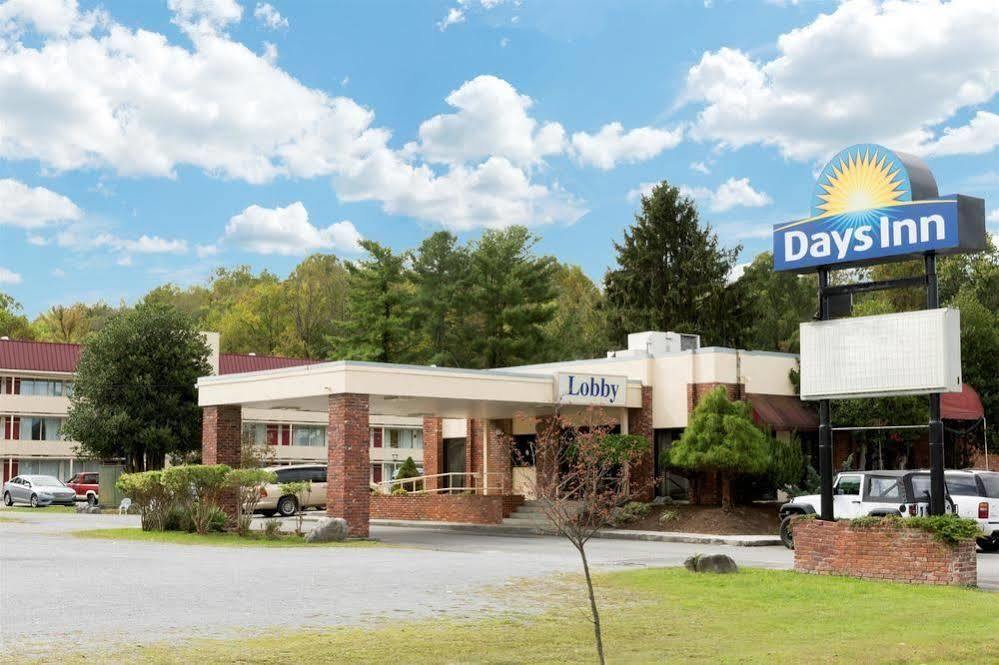 Econo Lodge Middlesboro Экстерьер фото